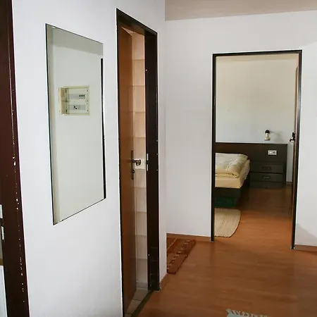 Semesteranläggning (resort) Alpina.7 *